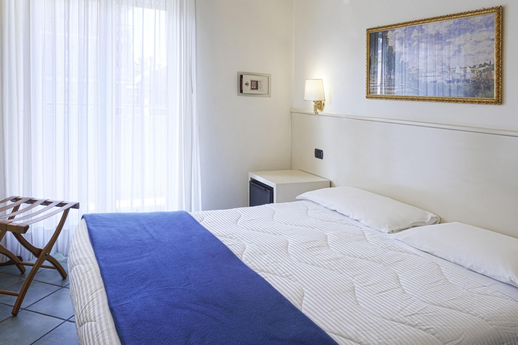 Hotel International San Benedetto del Tronto Esterno foto