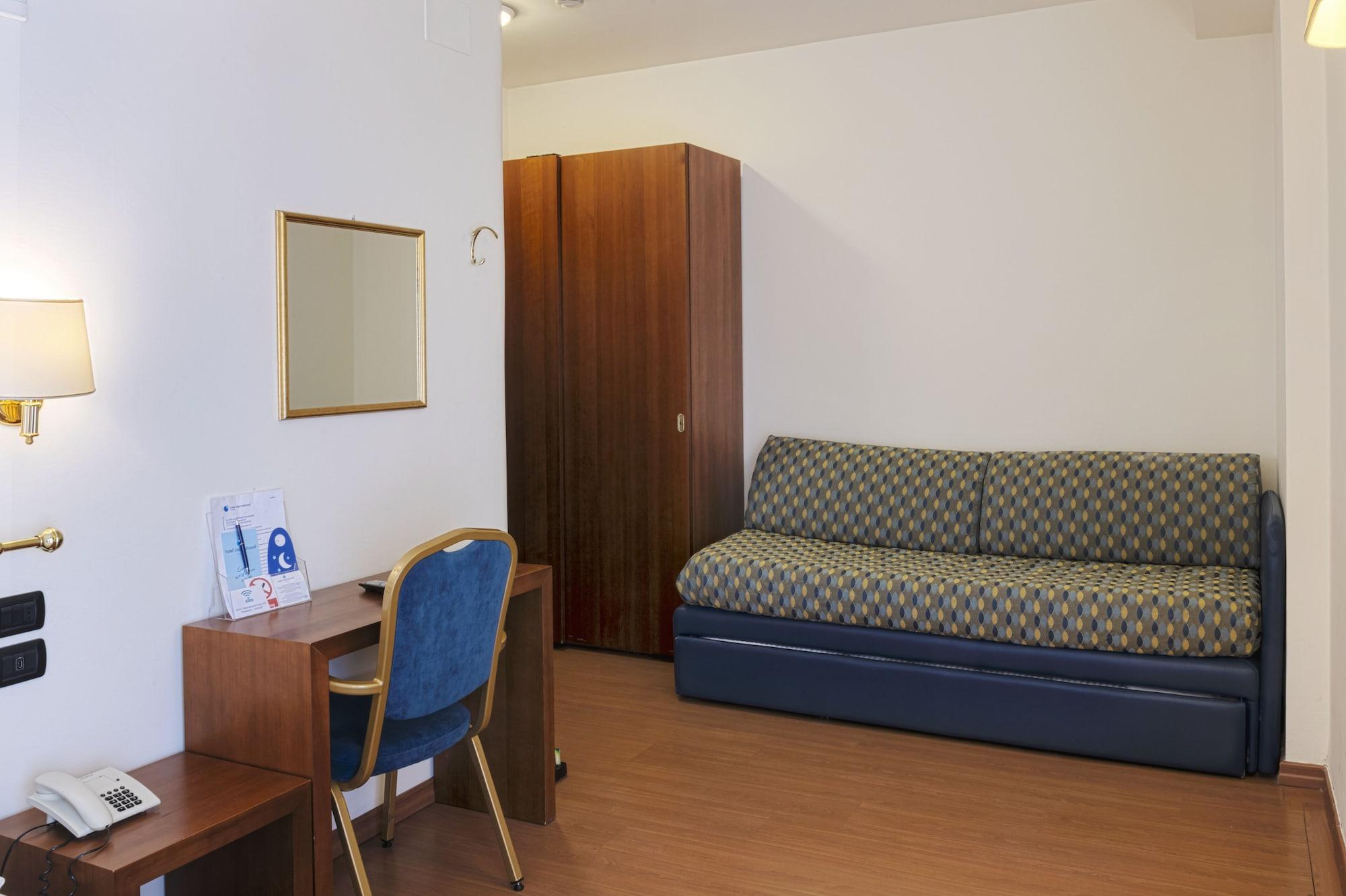 Hotel International San Benedetto del Tronto Esterno foto